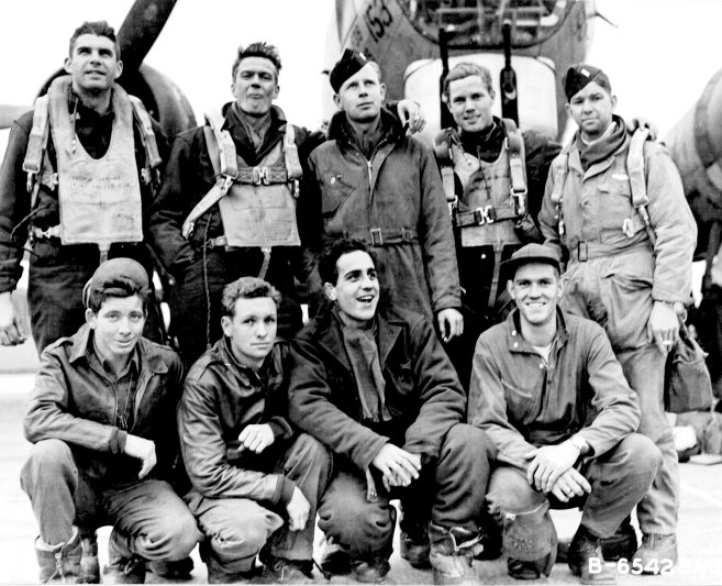 1945-mcmurray-crew